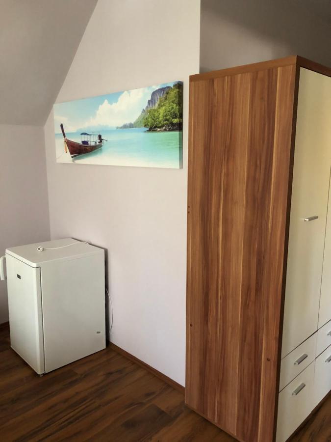 Kiscsere Vendeghaz Kallosemjen Luaran gambar